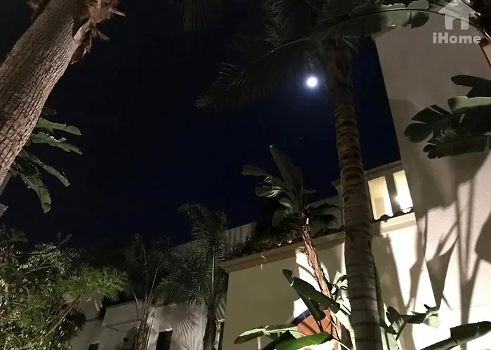 Perfect Apt Near Ucla W Parking Gym Pool Wifi In Westwood B3